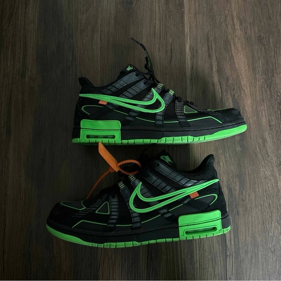 Nike Other - OffWhite Nike SB Dunks